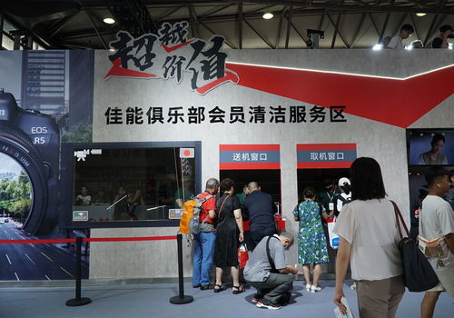 2024佳能全線影像產(chǎn)品亮相 新全幅微單惹人愛，收藏交流服務(wù)備受矚目